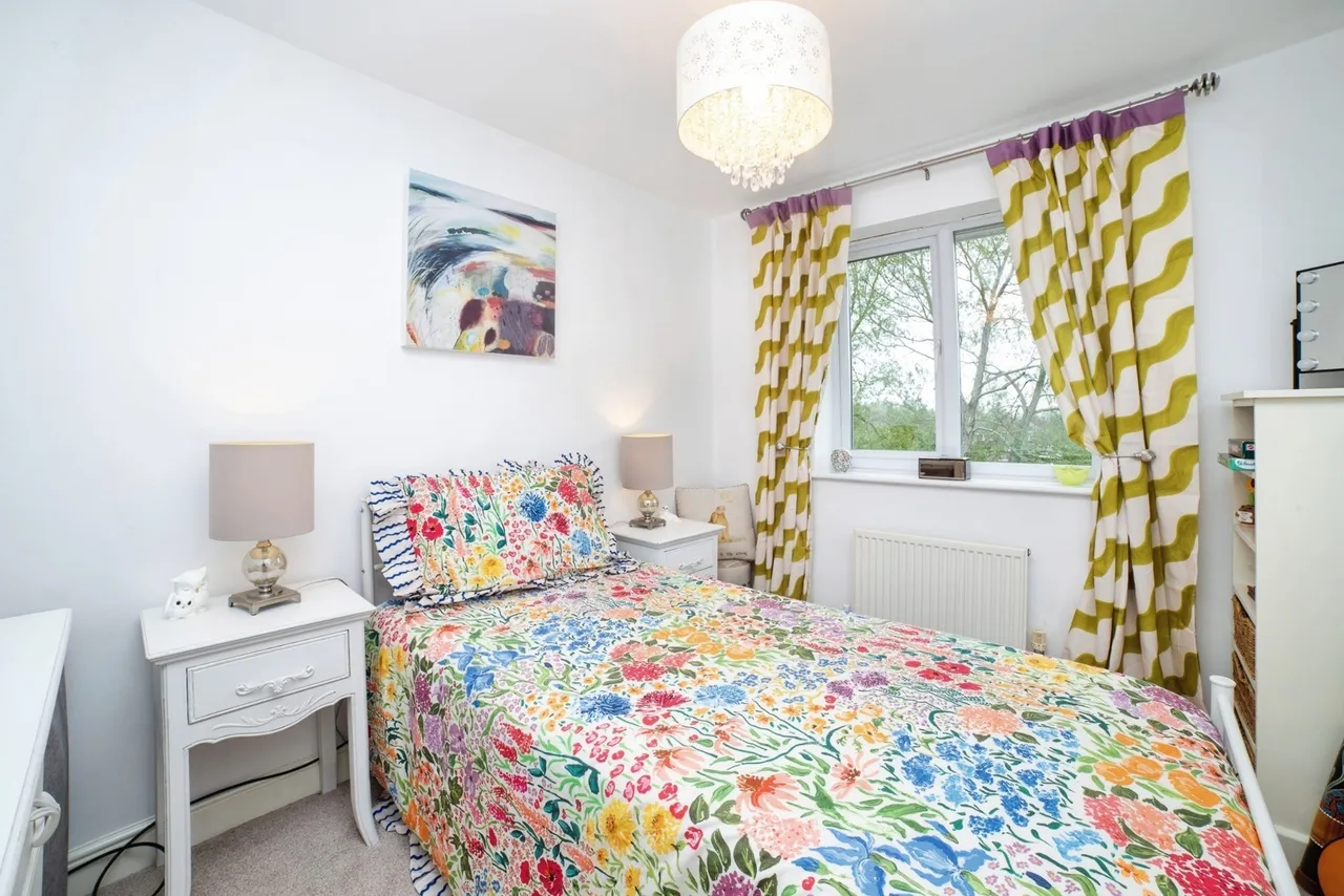 Thornhill Drive, ALFRETON, Derbyshire, DE55, photo 14