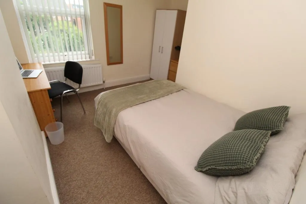 Marlborough Street, Dunkirk, NG7, photo 3