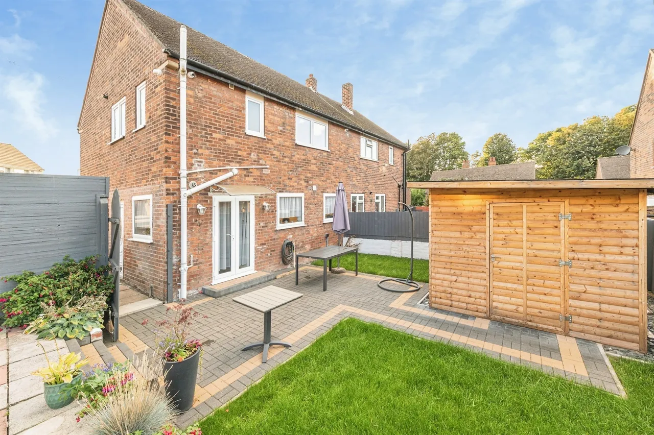 Princess Road, Chickenley, WF12, photo 11