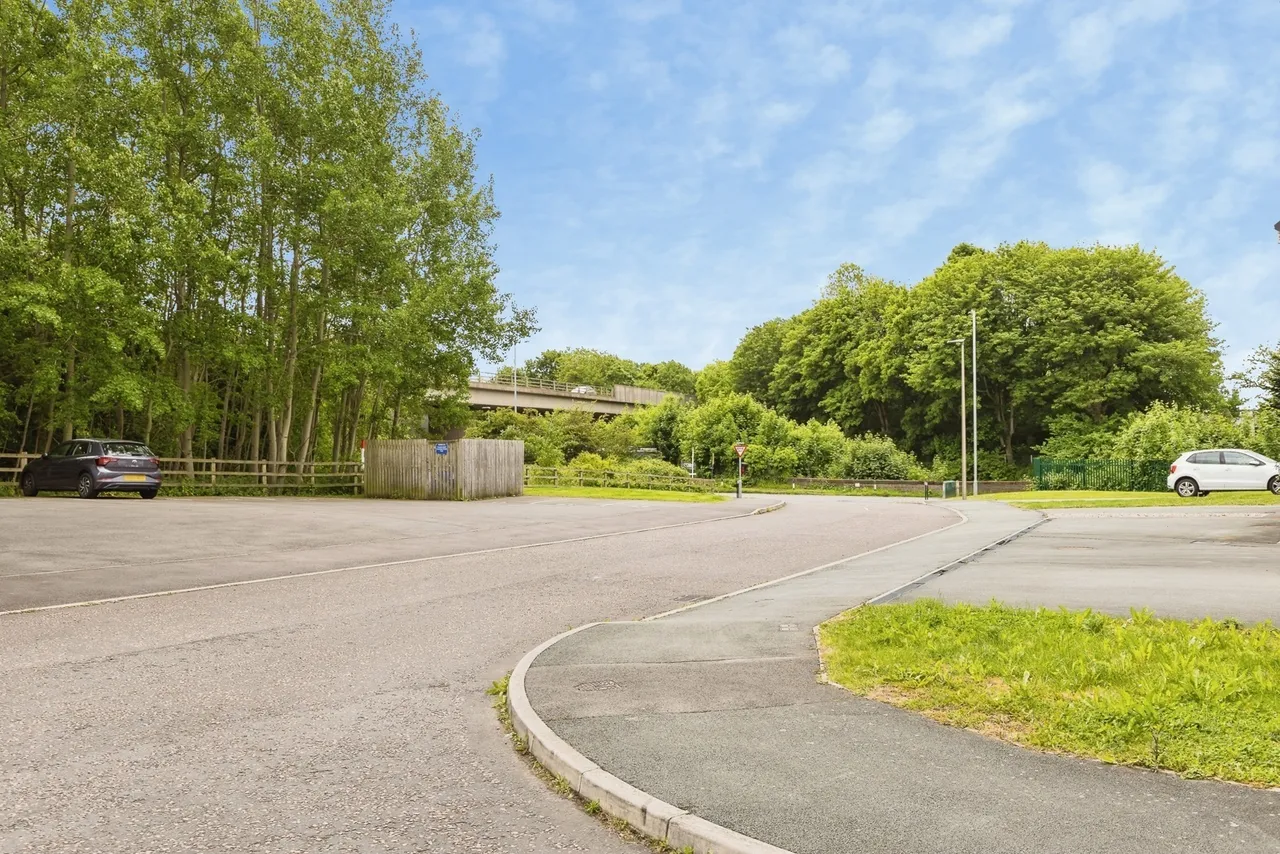 Troopers Close, Christleton, CH3, photo 15