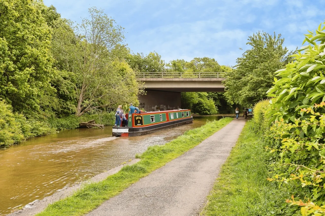 Troopers Close, Christleton, CH3, photo 4