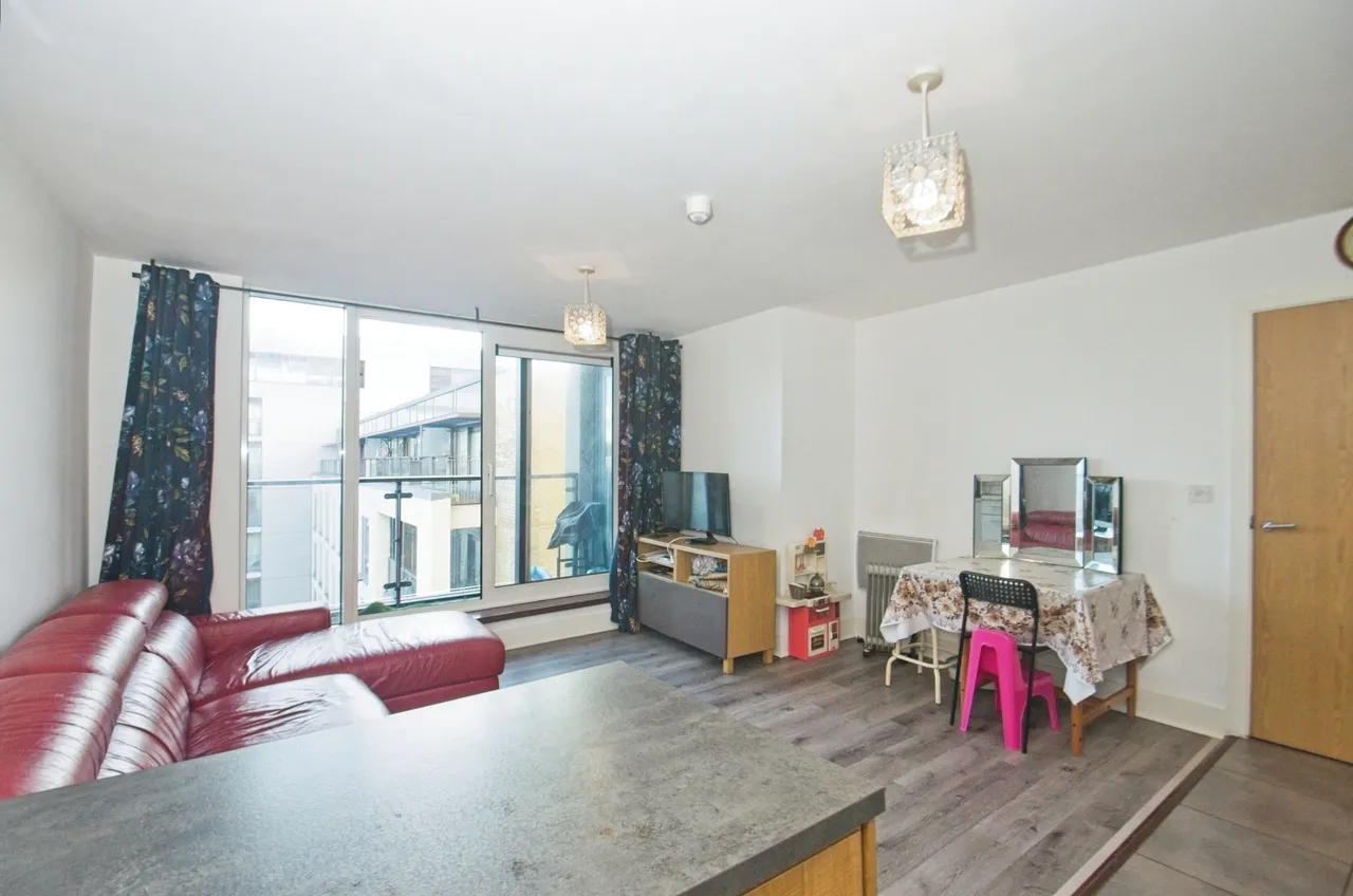 Caldey Island House, Ferry Court, Cardiff, South Glamorgan, CF11, photo 2