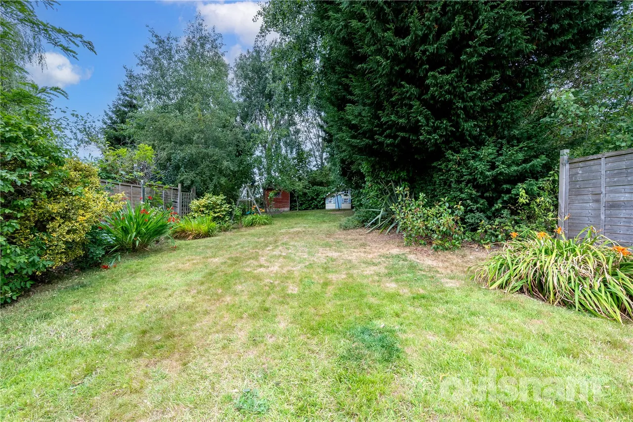 Mason Road Headless Cross, Redditch, Worcestershire, B97 5DG, photo 16
