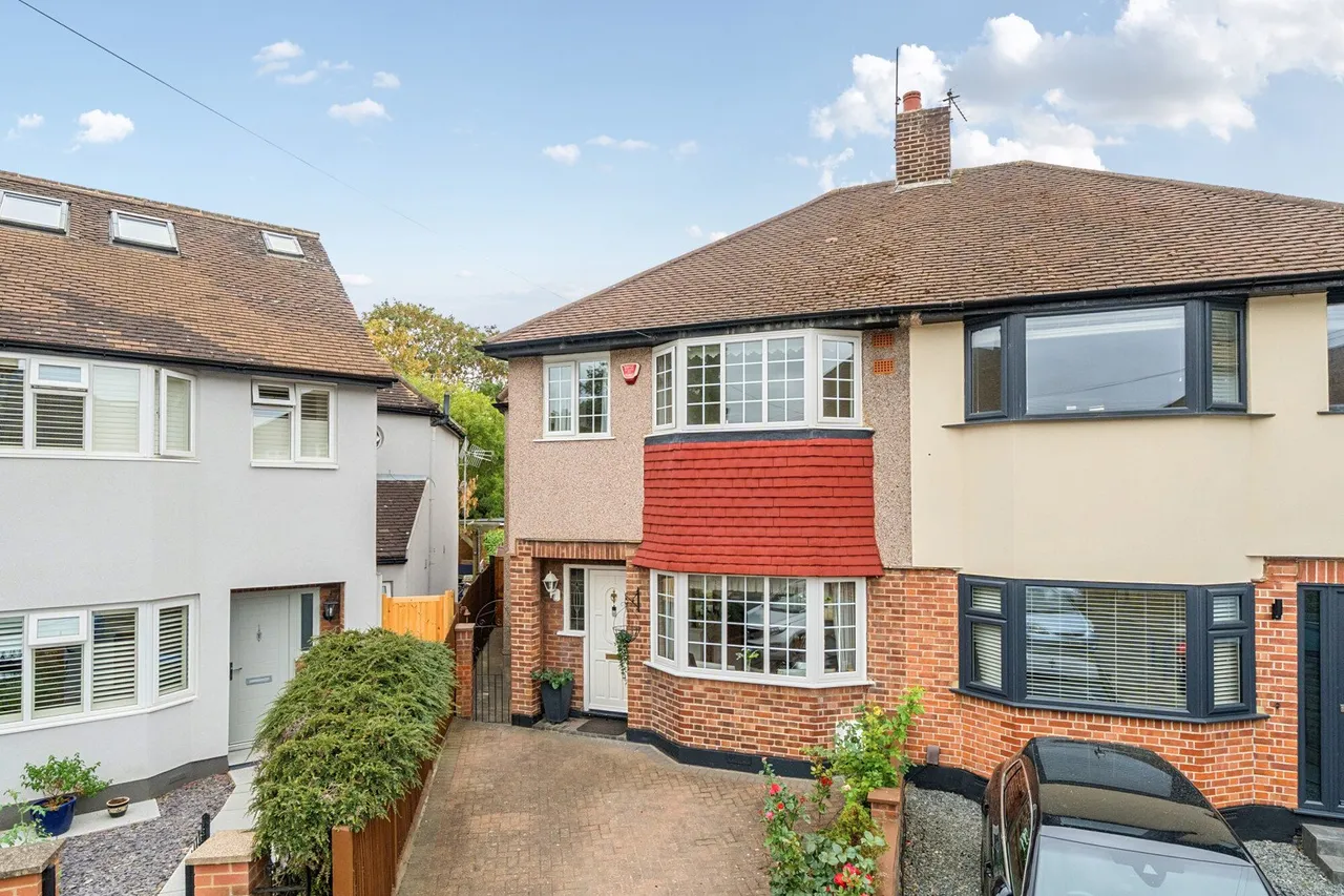 Sparrows Lane, SE9, photo 17