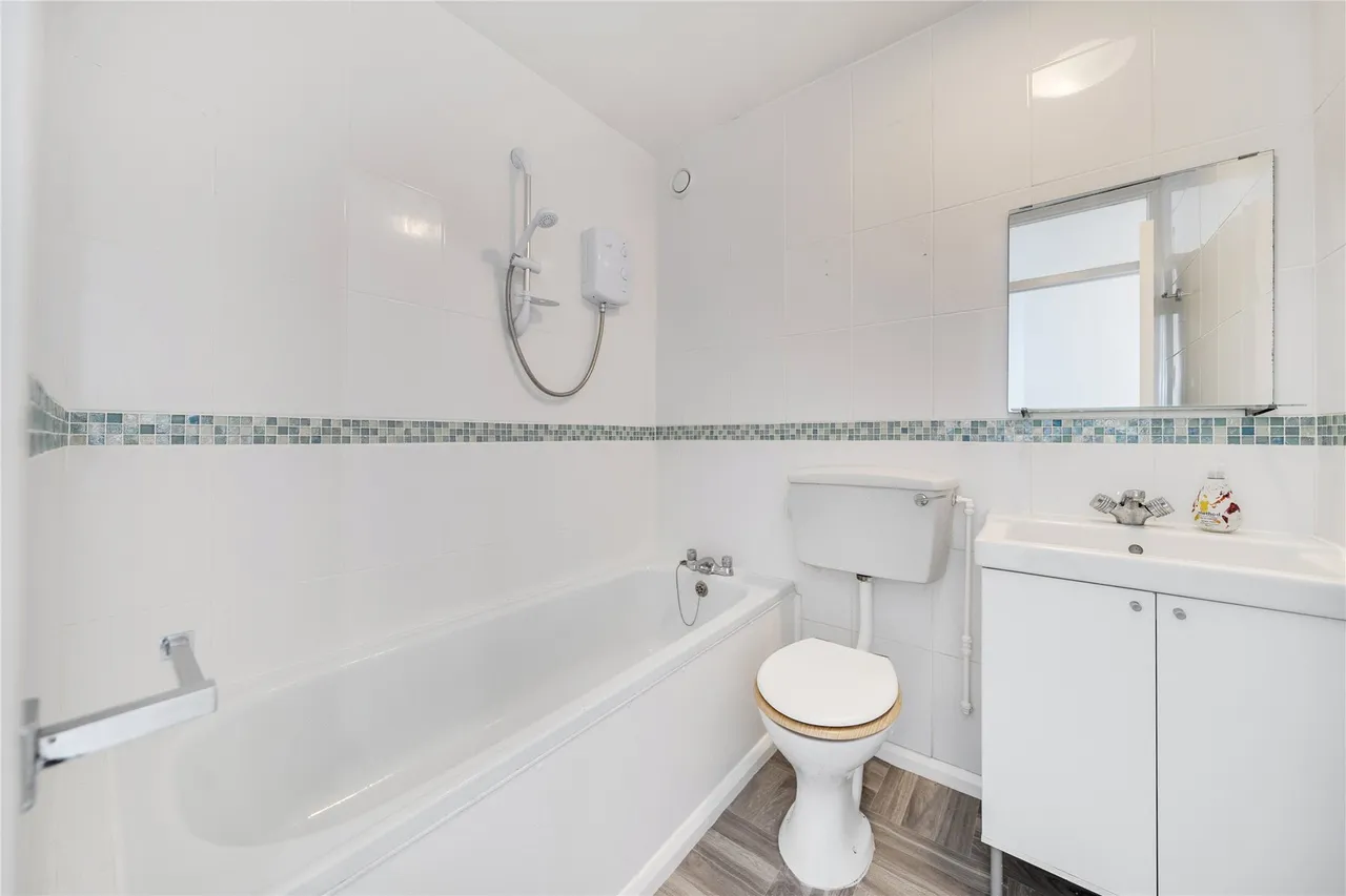 Porchester Mead, Beckenham, BR3, photo 9