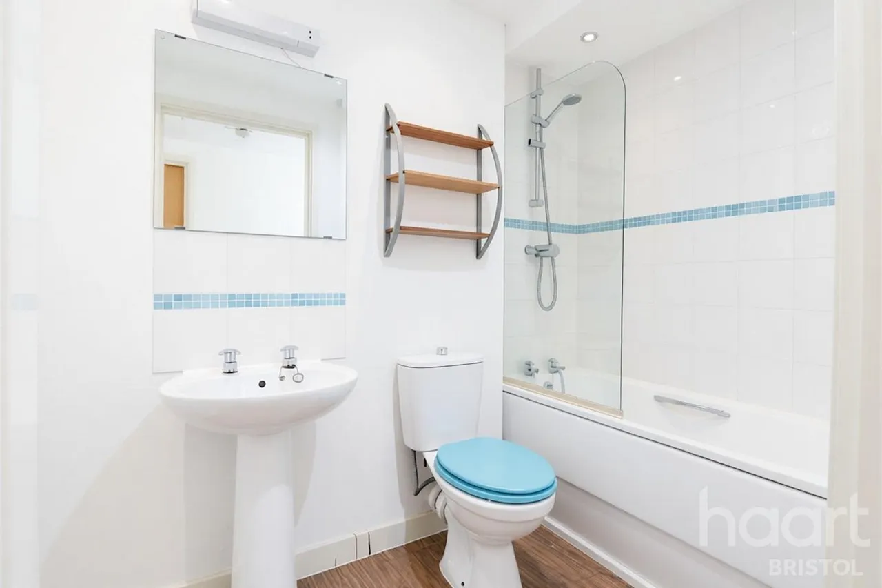 Waterloo Road, Bristol, BS2, photo 5