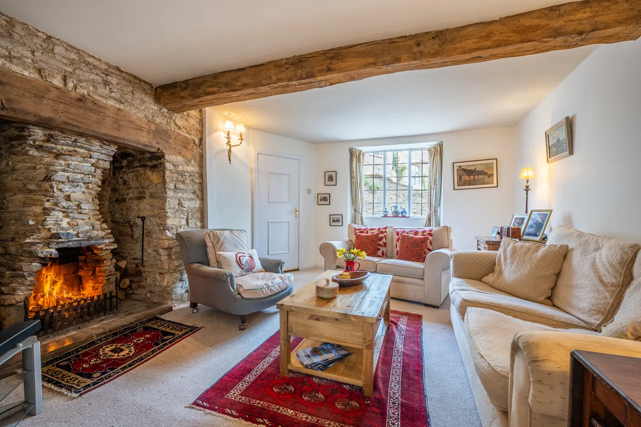 The Square, Aynho, OX17, photo 5