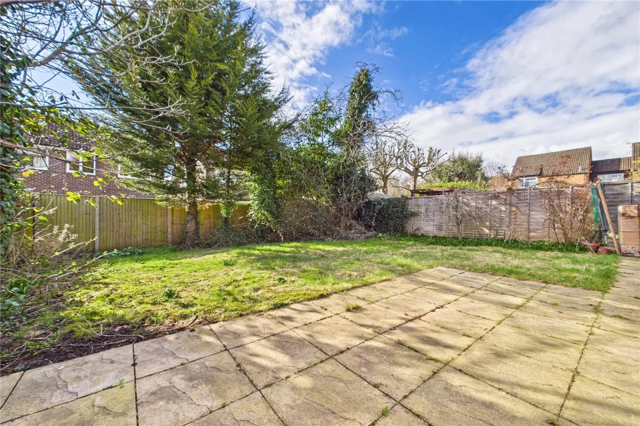 Carston Grove, Calcot, RG31, photo 9