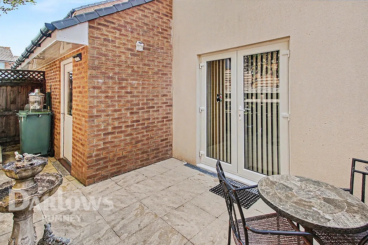 Caer Castell Place, Cardiff, photo 25