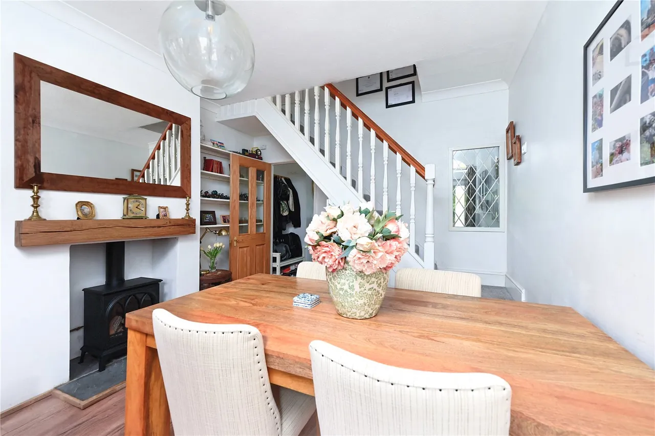 Salisbury Grove, Mytchett, Camberley, Surrey, GU16 6DA, photo 11