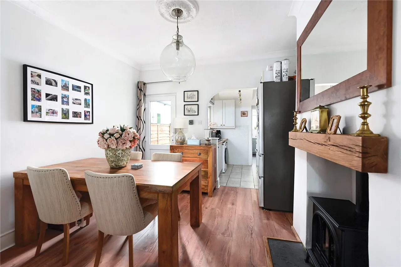 Salisbury Grove, Mytchett, Camberley, Surrey, GU16 6DA, photo 15