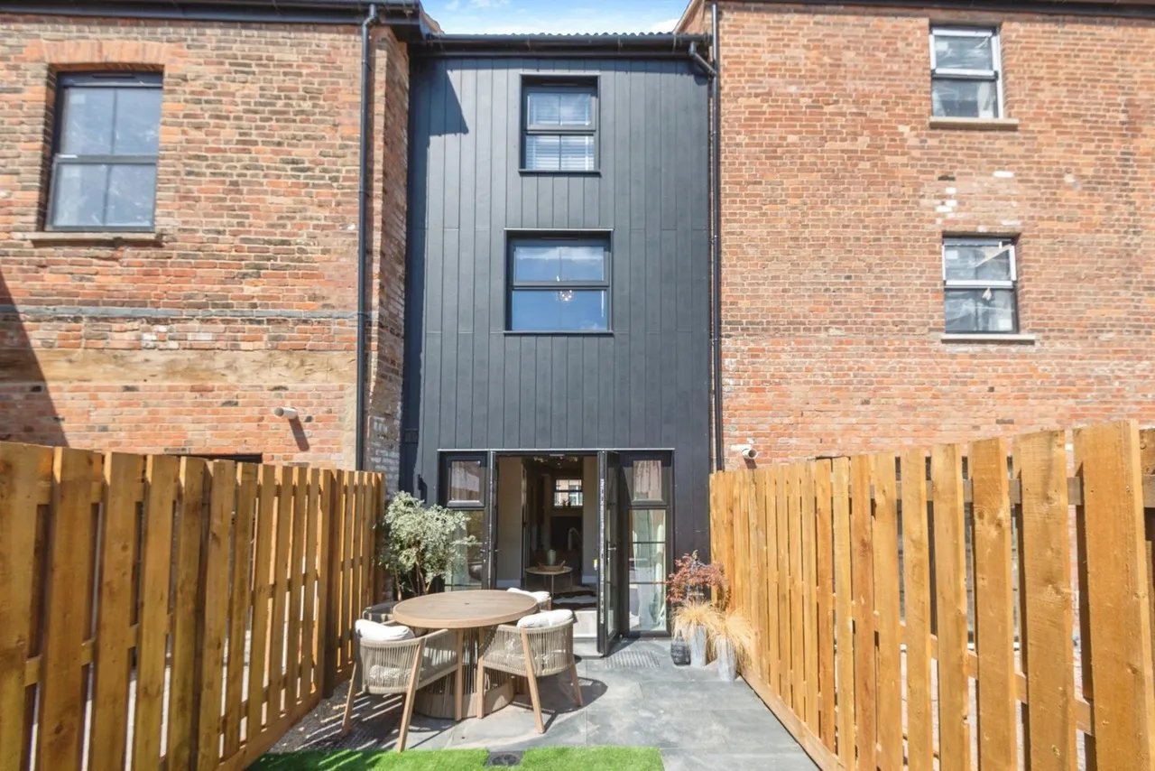 Pollards Yard- Home For Christmas? We’ll Bring The Hamper!, Bridgwater, TA6, photo 16