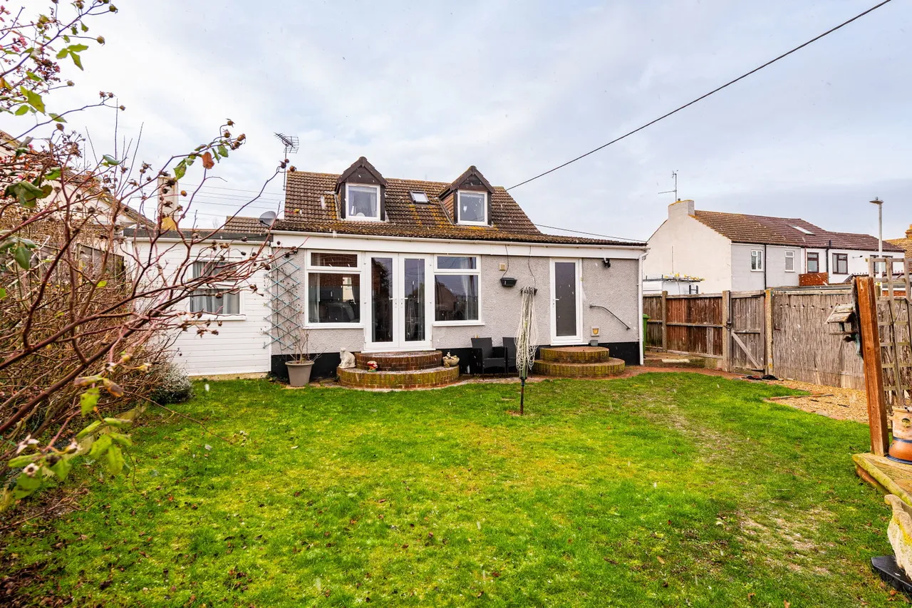 Parsonage Chase, Minster On Sea, ME12, photo 7