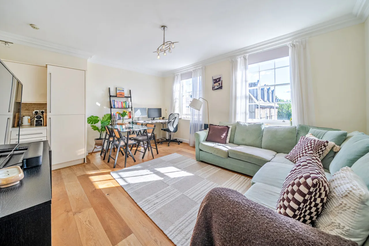 Clapham High Street, Clapham, SW4, photo 10