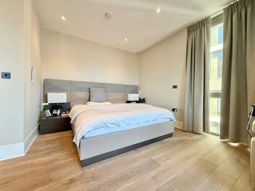 Palmer Road, London SW11 4FP, photo 8