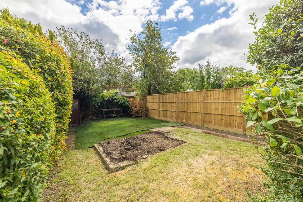 Priors Road, Windsor, SL4 4PD, photo 19