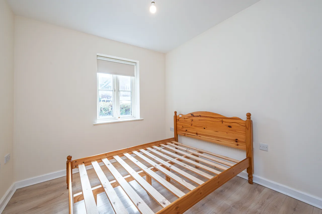 London, NW10, photo 6