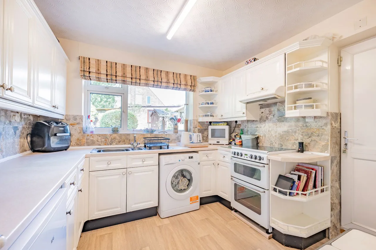 Herne Down, Crowborough, TN6, photo 6