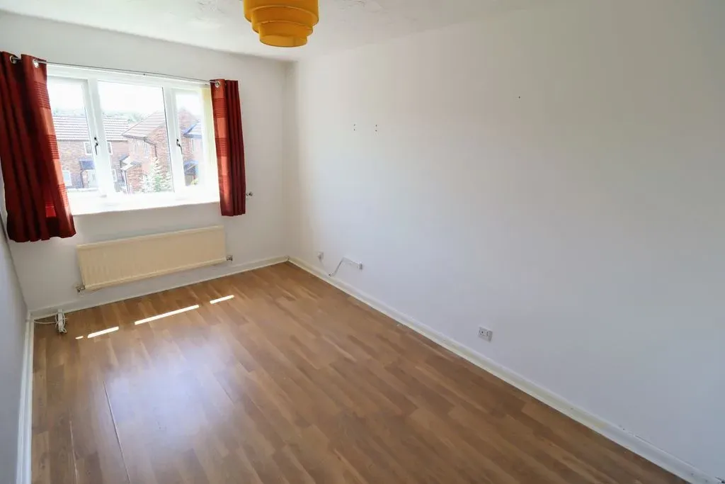 Sandown Court, Bletchley, Milton Keynes, Buckinghamshire, MK3 5LZ, photo 8
