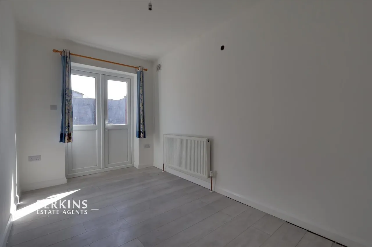 Lady Margaret Road, Southall, UB1, photo 9
