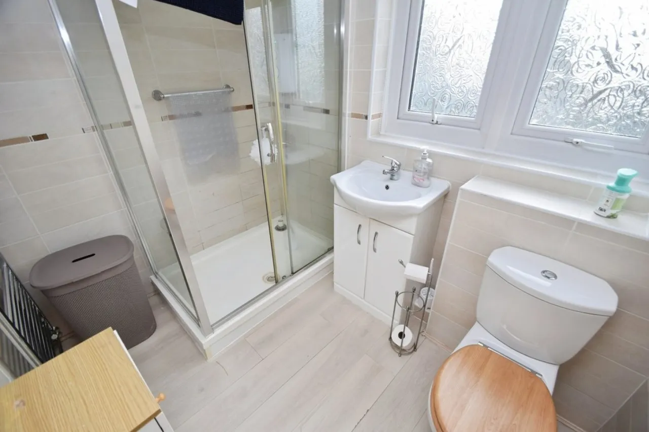 Shipley, Bradford, West Yorkshire, photo 9