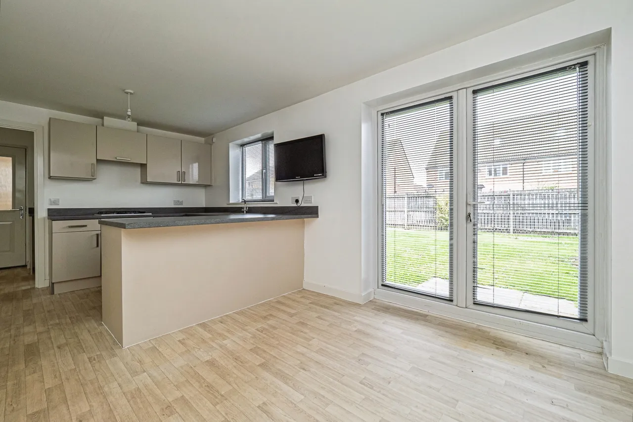 Ashcourt Drive, Hornsea, HU18, photo 2