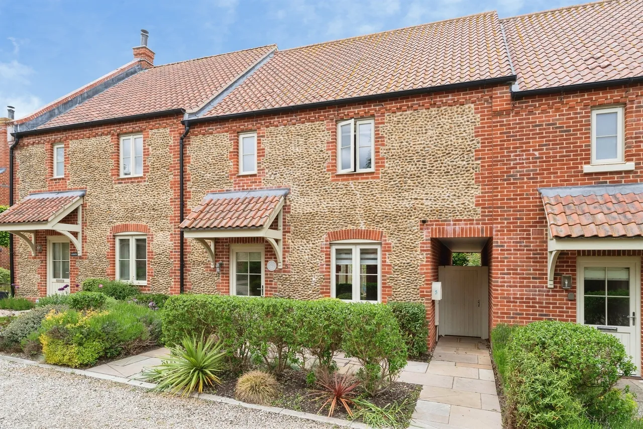 2 bed house for sale — The Parishes, Weybourne, HOLT