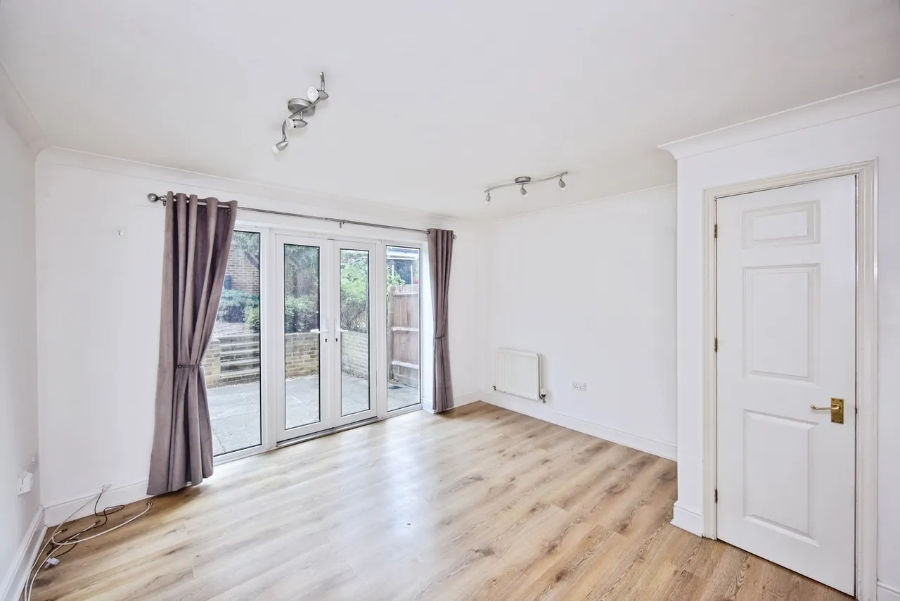 Bridgeside Mews, Maidstone, Kent, ME15, photo 5