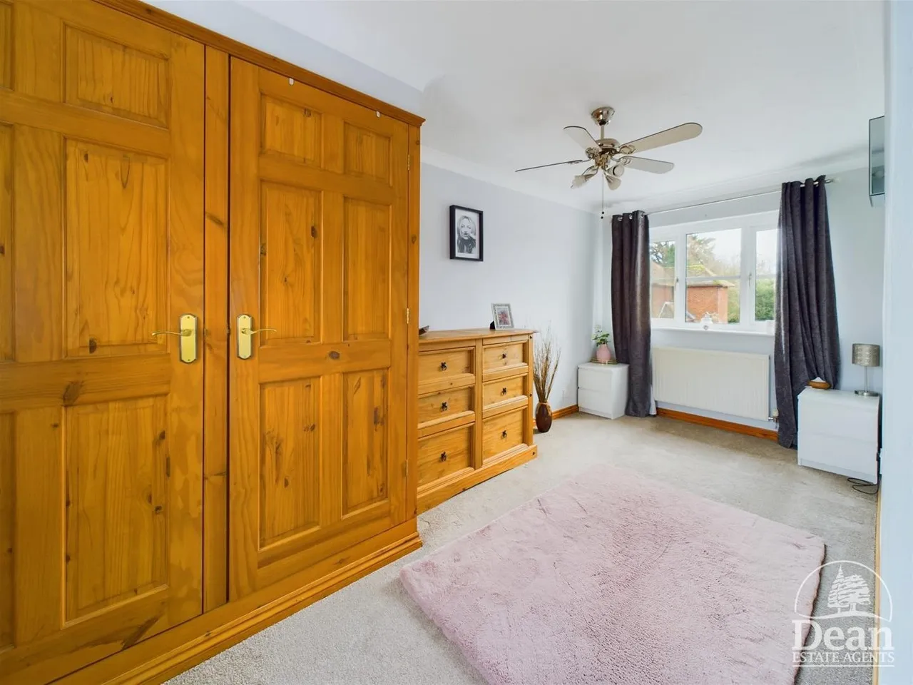 The Spires, Lydney, photo 12