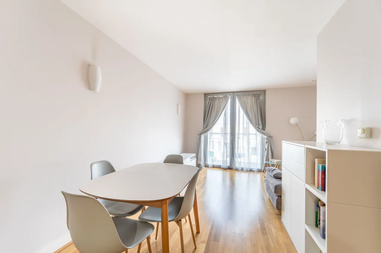 Flat 223, Quadrant Court, Empire Way, Wembley, photo 2