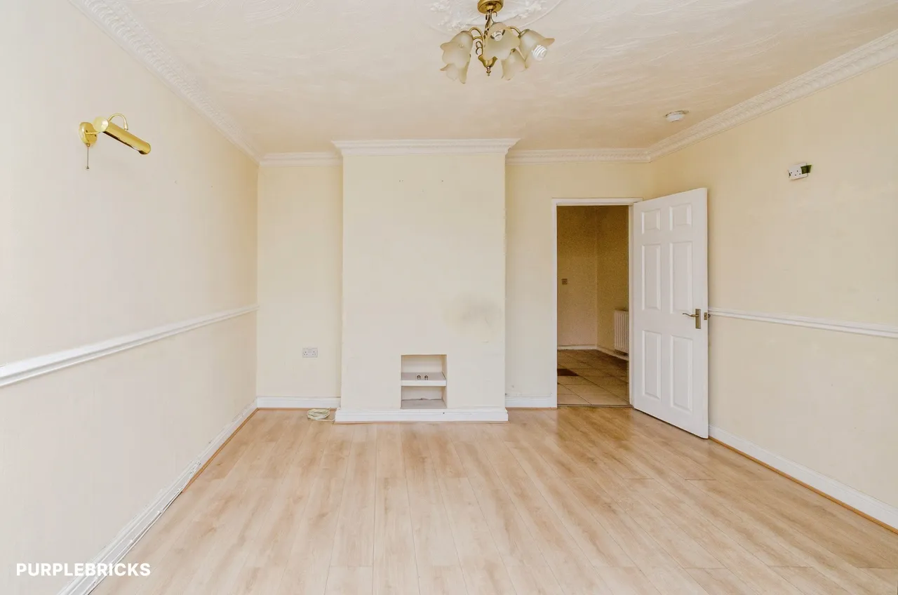 Kelvin Place, Walsall, WS2, photo 6