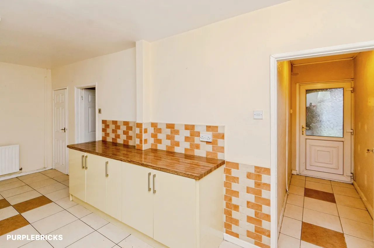 Kelvin Place, Walsall, WS2, photo 11