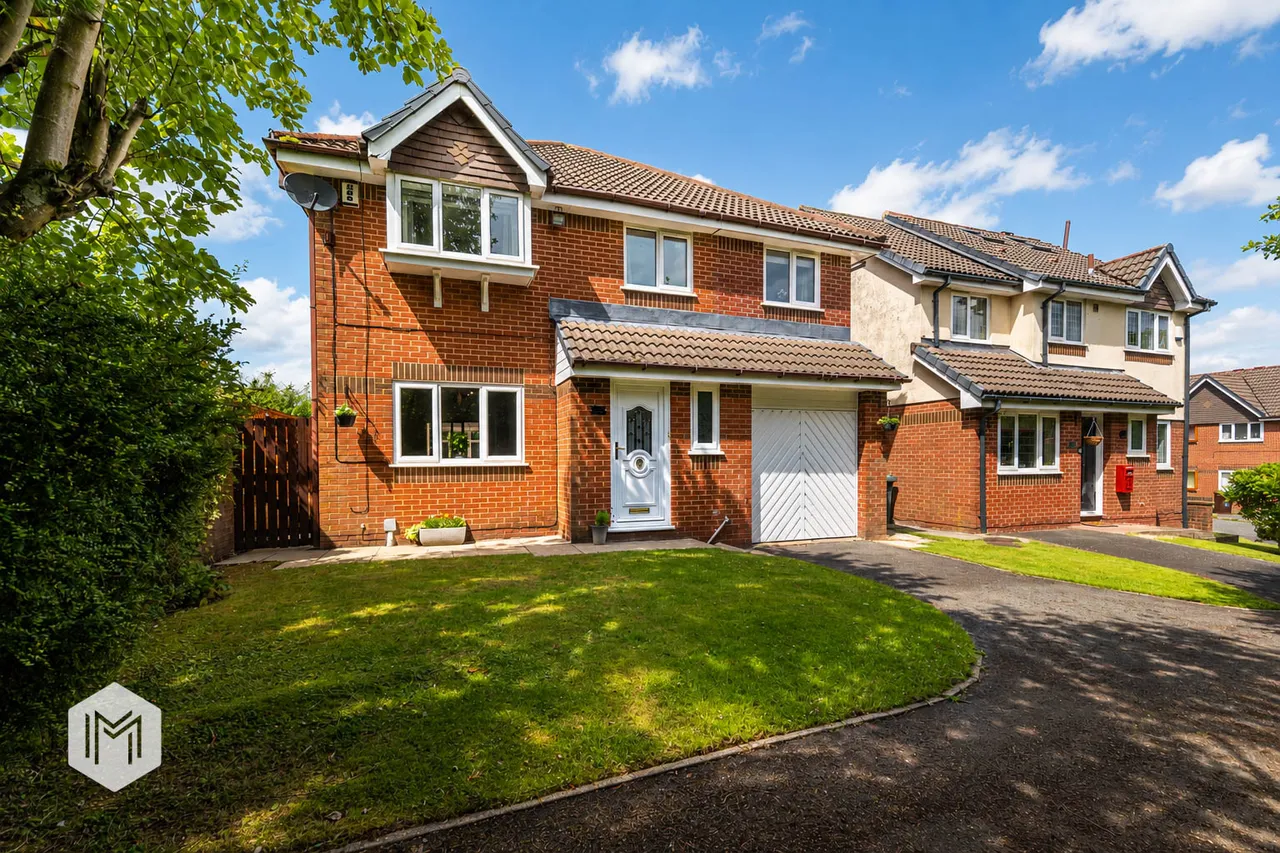 Bidston Close, Bury, BL8 2UN, photo 23