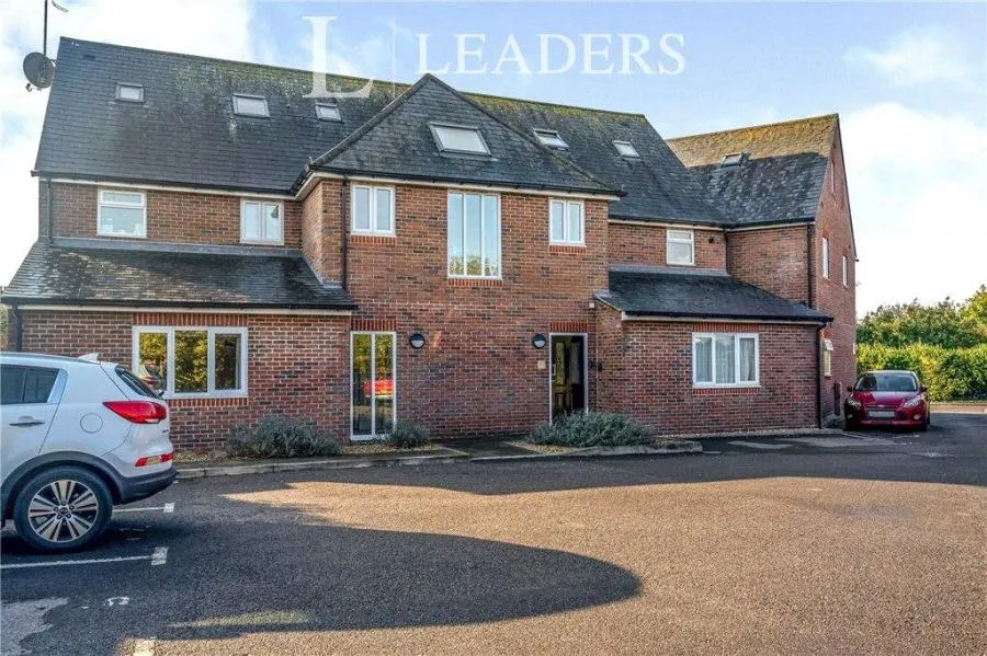1 bed flat for sale, Whyke Lane, Chichester, PO19
