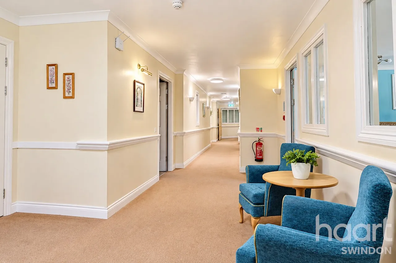 Kingsdown Road, Swindon, SN3, photo 6