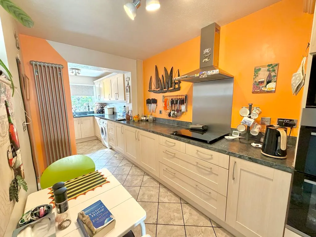 Howard Place, Dunstable LU5 4AA, photo 9