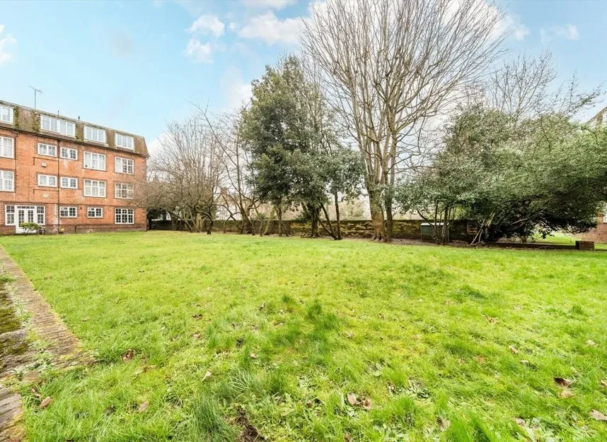 Streatham Close, Streatham, SW16, photo 4