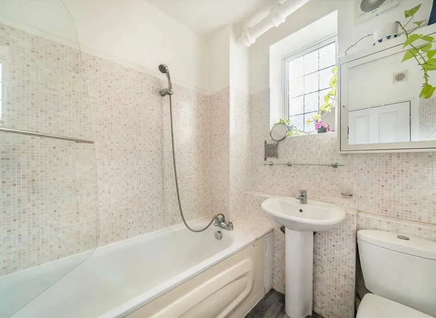Streatham Close, Streatham, SW16, photo 9