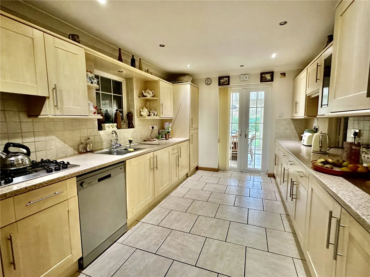 Arthur Close, Bournemouth, Dorset, BH2, photo 5