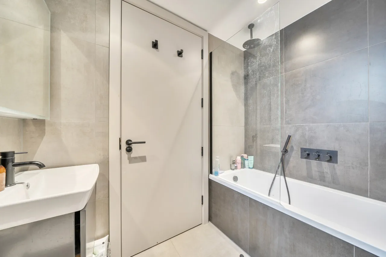 Dukes Mews, London, N10, photo 11