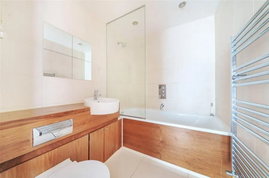 Lower Queens Road, Buckhurst Hill, IG9, photo 6