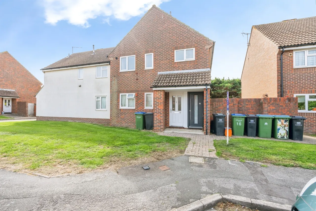 1 bed flat for sale, Priestley Way, Bognor Regis, PO22