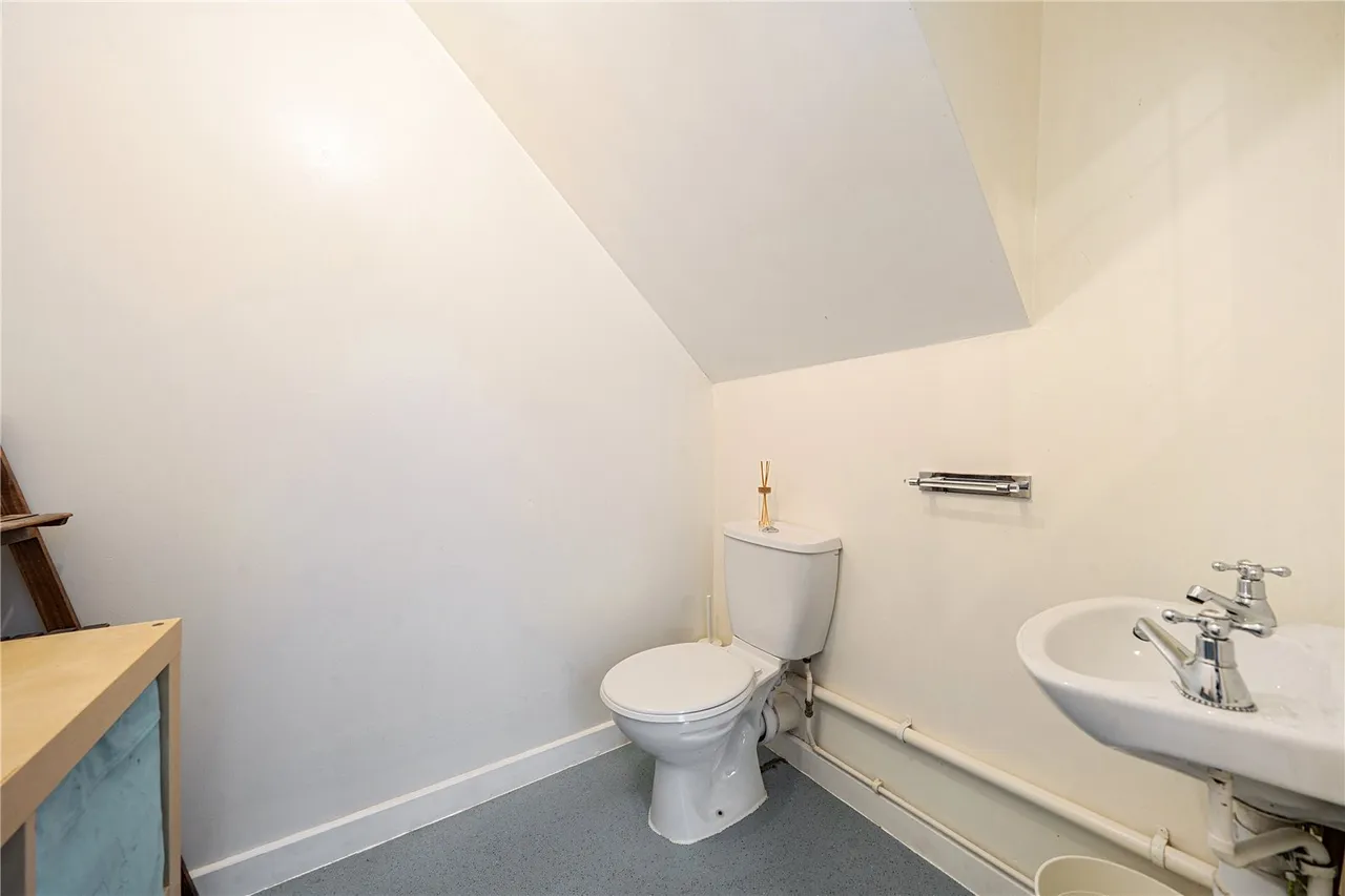 Drews Leasow, Bishops Castle, Shropshire, SY9 5EW, photo 4