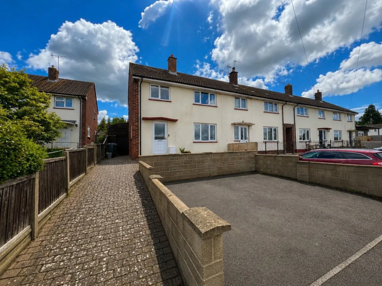 3 bed house for sale — Fishers Road, Berkeley