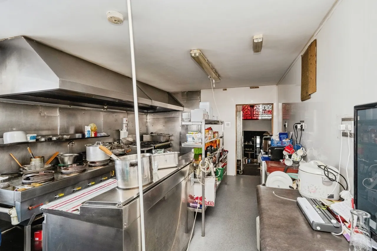 Station Road, Llanelli, SA15, photo 12