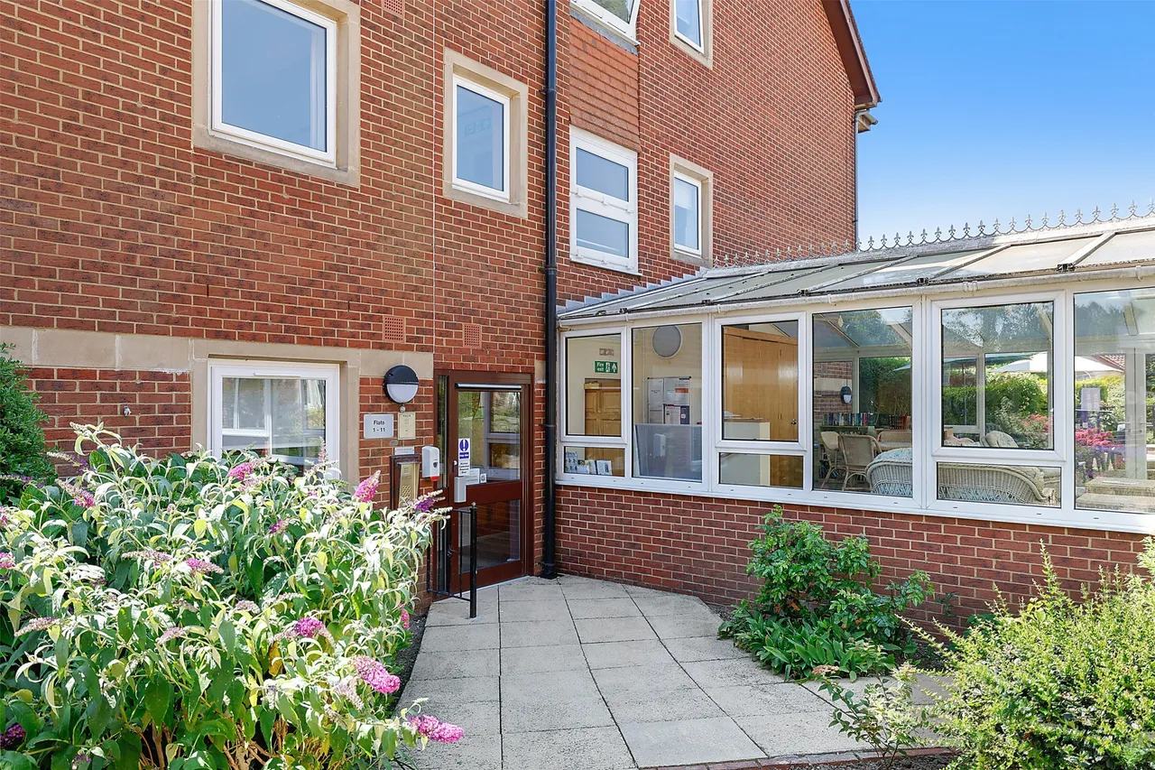 Alma Road, Reigate, RH2, photo 9