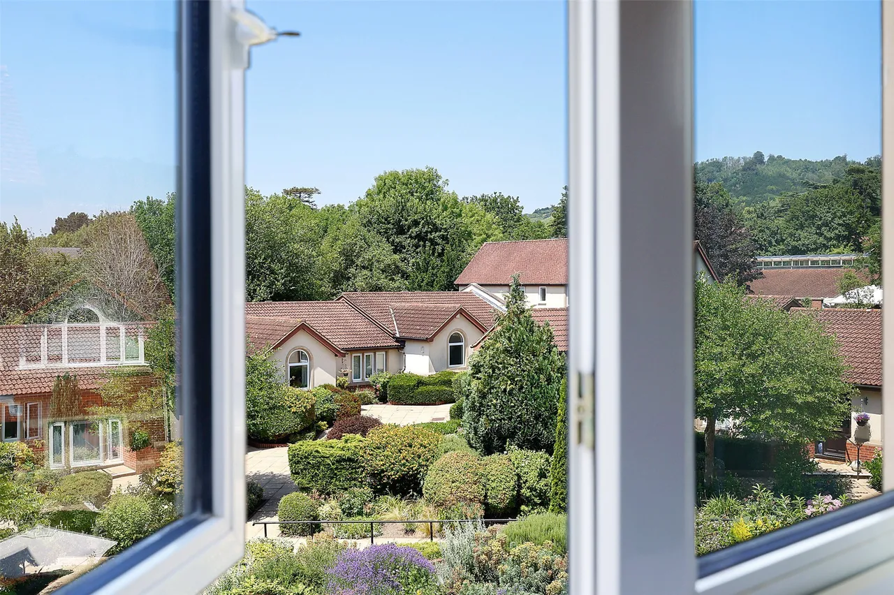 Alma Road, Reigate, RH2, photo 4