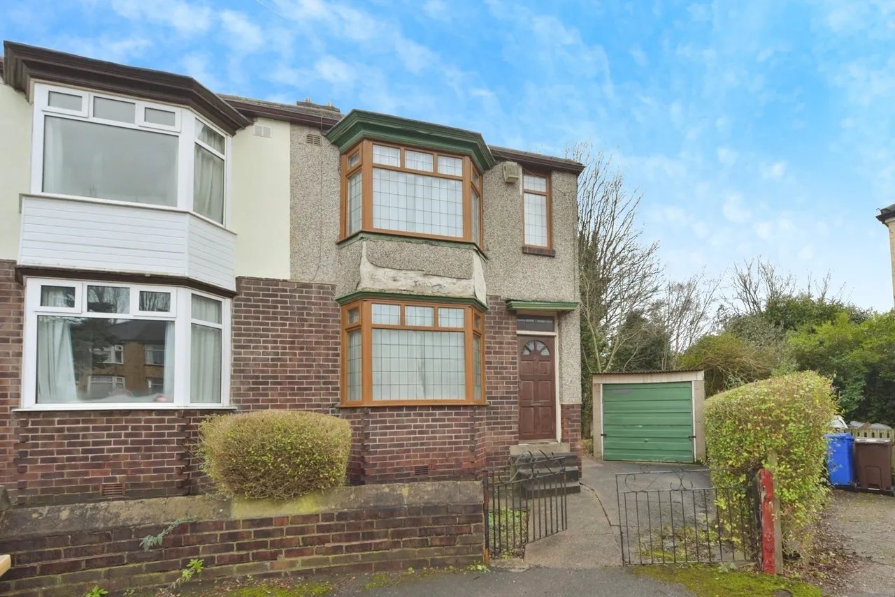 2 bed house for sale — Strutt Road, Sheffield, South Yorkshire, S3