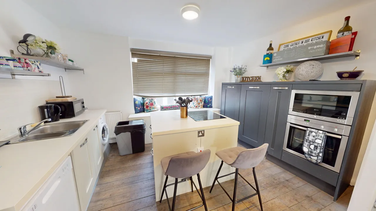 5 bed house to rent — Princes Street, Brighton, BN2