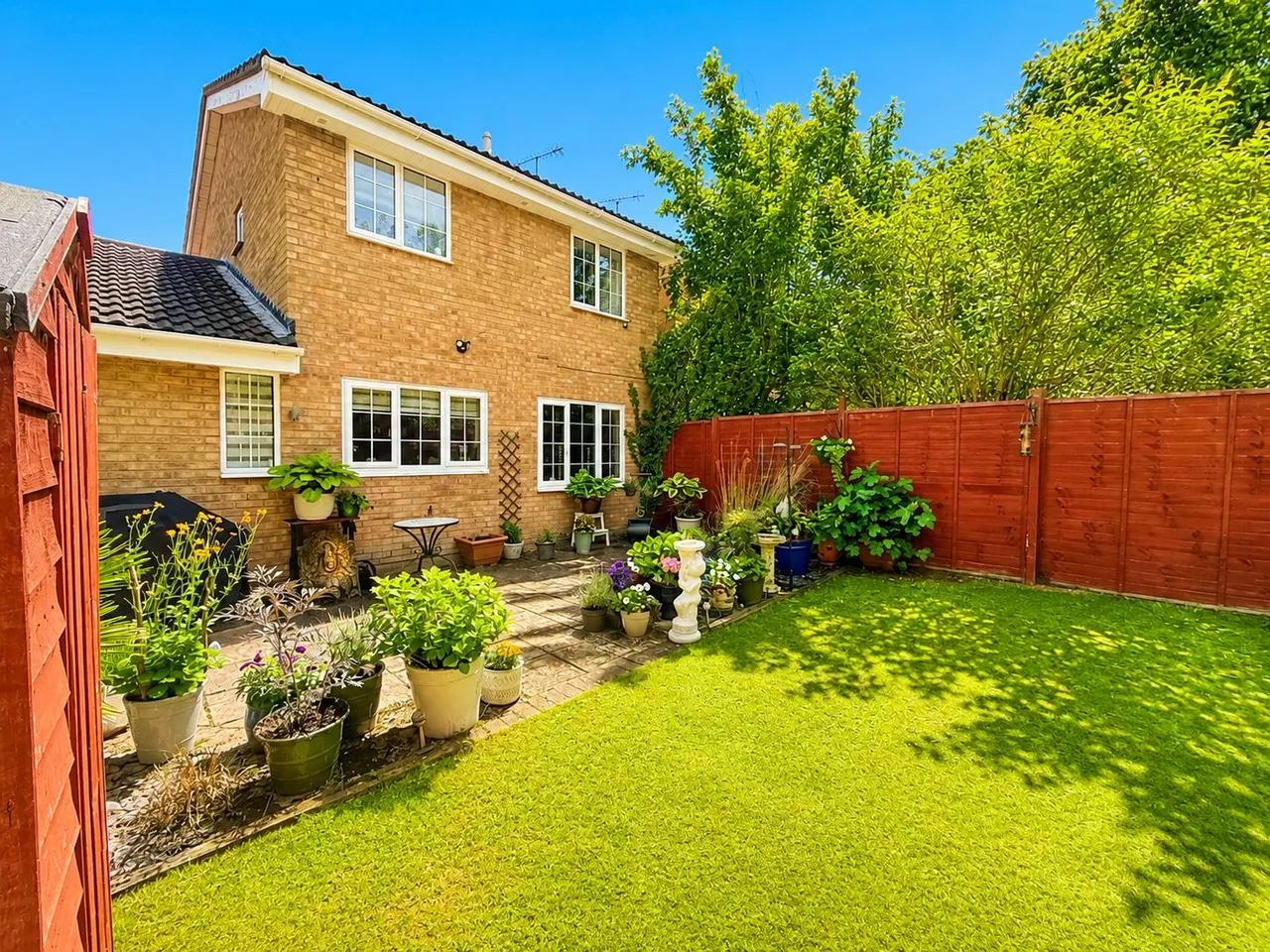 Milton Way, Dunstable, LU5, photo 13